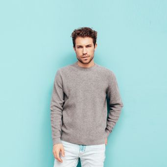 Sweatshirts & Hoodies